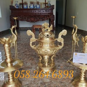 ngu su song long 60
