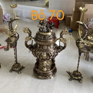 ngu su song long 70 1