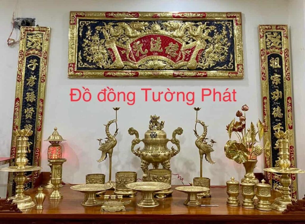 bàn thờ đầy đủ
