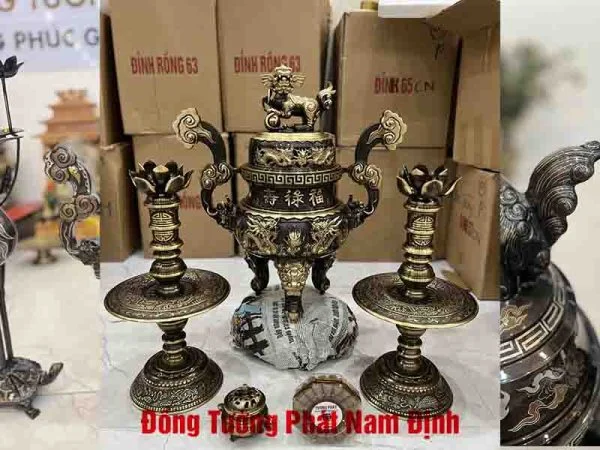 đỉnh đồng khảm ngũ sắc