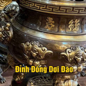 Dinh-Dong-Ngu-Su-Doi-dao