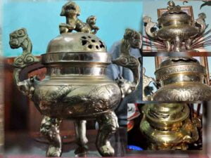 bộ lư đồng có giá 300 tỷ