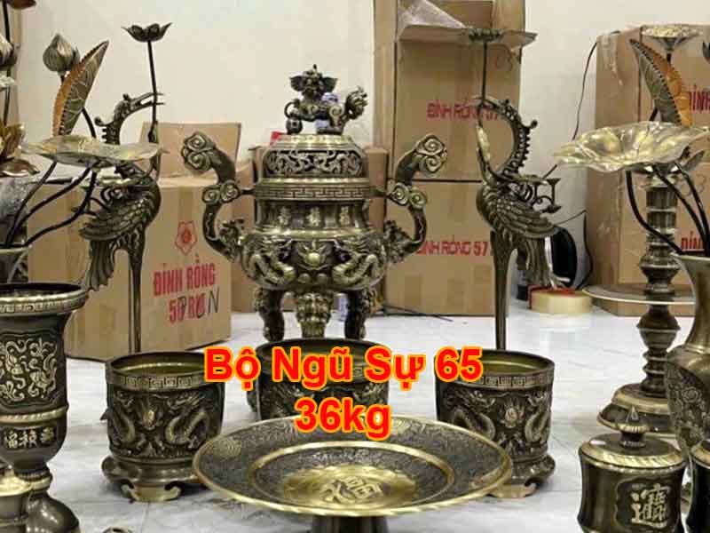 Bộ Ngũ Sự 65cm Đồng Bộ ngũ sự là một trong những vật phẩm thờ cúng quan trọng và phổ biến trong văn hóa