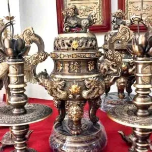 Đỉnh Đồng 60cm Màu Hun Đậm Trọn Bộ Ngũ Sự 24kg: Sự Lựa Chọn Tinh Tế Cho Không Gian Thờ Cúng