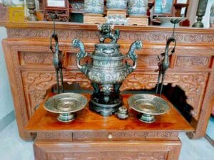 Trọn Bộ Đỉnh Thờ Bằng Đồng Khảm Ngũ Sắc Trên Dưới 100 Triệu