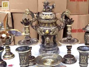 đỉnh đồng Màu Hun Cổ