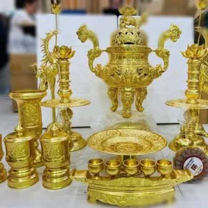 Đỉnh đồng Dát Vàng