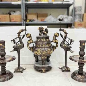 Ngũ Sự Khảm Tam Khí Đỉnh Đồng Cao 62cm Ngũ Sự Khảm Tam Khí