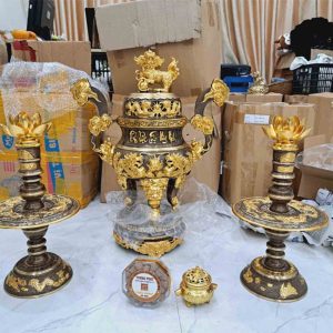 Đỉnh Đồng Màu Hun Dát Vàng - Kết Hợp Hoàn Mỹ Giữa Nét Cổ Kính Và Sự Sang Trọng Đỉnh Đồng Màu Hun Dát Vàng - Kết Hợp Hoàn Mỹ