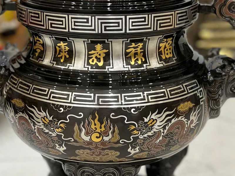 Đỉnh Đồng Pháp Lam Là Gì? - Tinh Hoa Nghệ Thuật Kết Hợp Đồng Và Men Màu Đỉnh đồng Pháp Lam Là Gì Có Phủ Men Pháp Lam Không