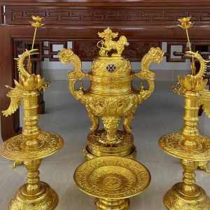 Bộ Đỉnh Đồng Song Long 70cm Dát Vàng 24K - Sự Lựa Chọn Hoàn Hảo Cho Không Gian Thờ Cúng Đỉnh đồng Dát Vàng Dành Cho Ban Thờ 1m97
