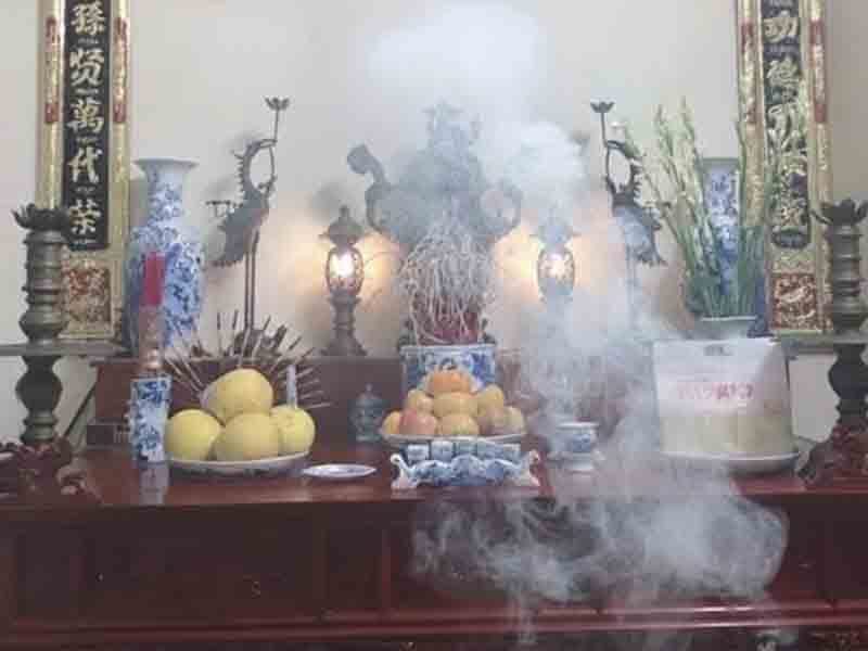 Có Nên Thắp Hương Ban Đêm Khuya Không? Thắp Hương Ban Đêm Khuya